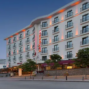 4* Hotel Ramada By Wyndham Florya
