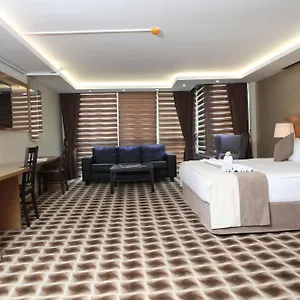 oteli̇ zi̇yaret edi̇n