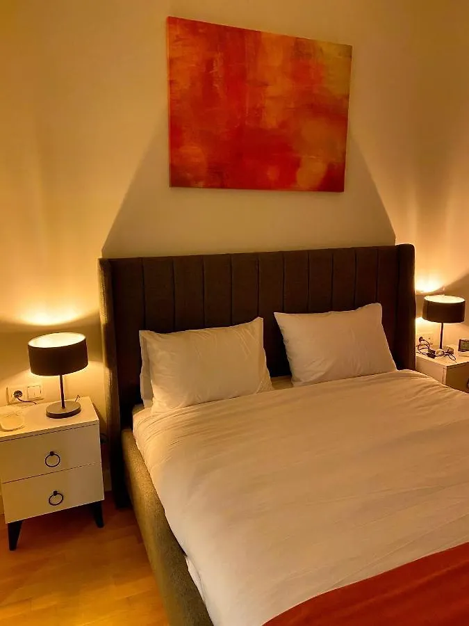 Aparthotel The Y Istanbul Suites